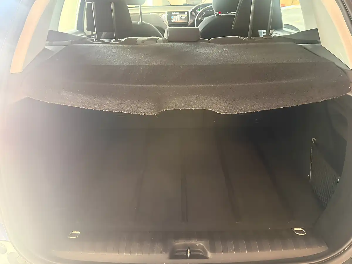 Used 2015 Peugeot 2008 Active Blue - Interior and Exterior details 10