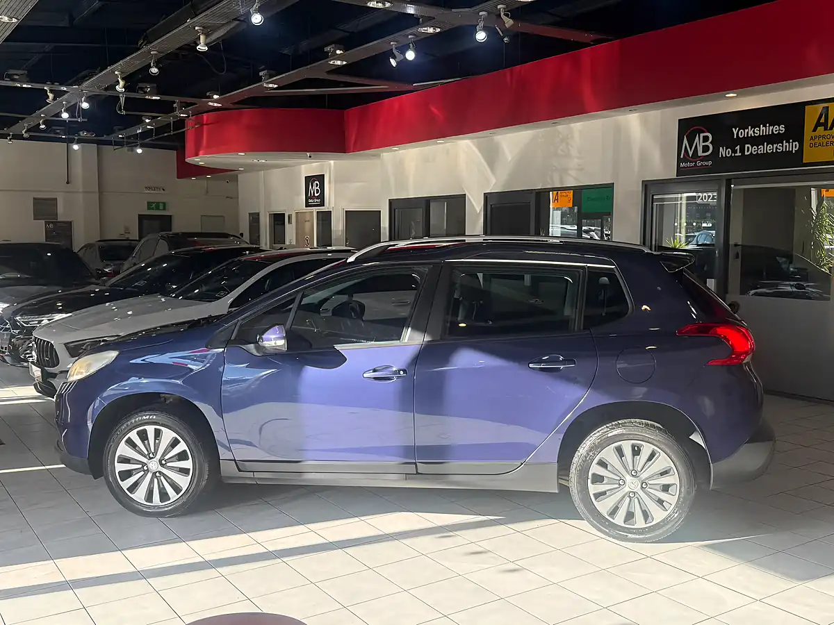Used 2015 Peugeot 2008 Active Blue - Interior and Exterior details 6