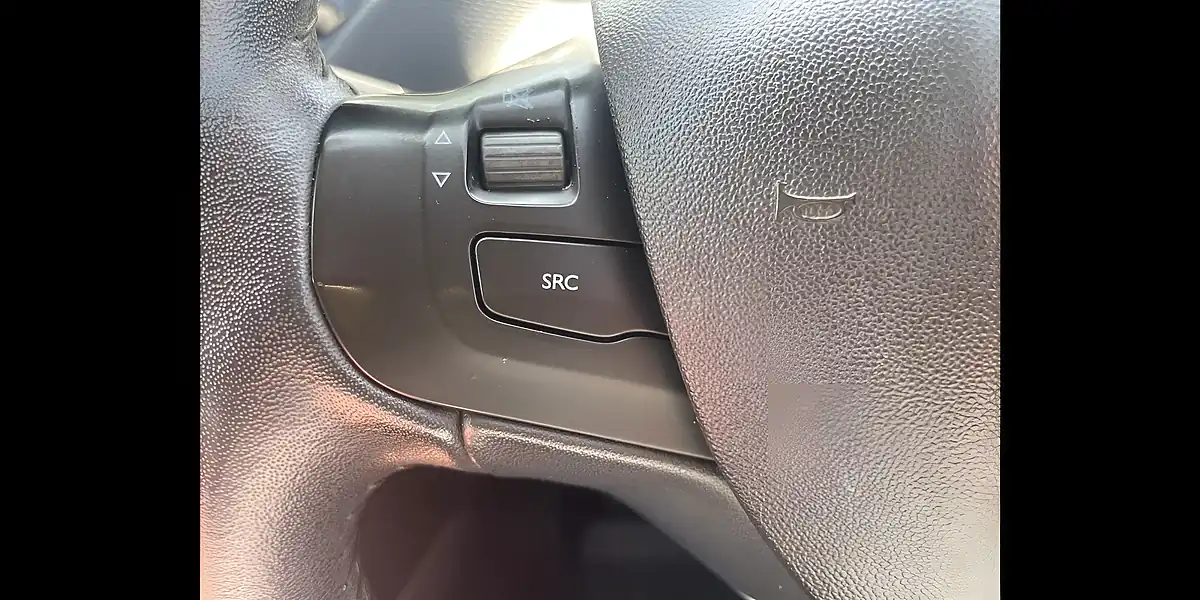 Used 2015 Peugeot 2008 Active Grey - Interior and Exterior details 17