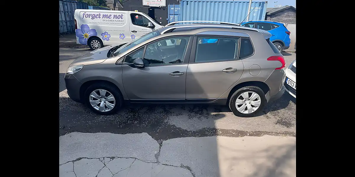 Used 2015 Peugeot 2008 Active Grey - Interior and Exterior details 6