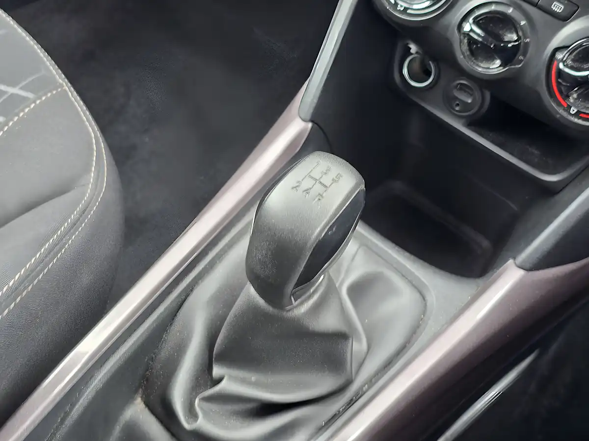 Used 2015 Peugeot 2008 Active Grey - Interior and Exterior details 13