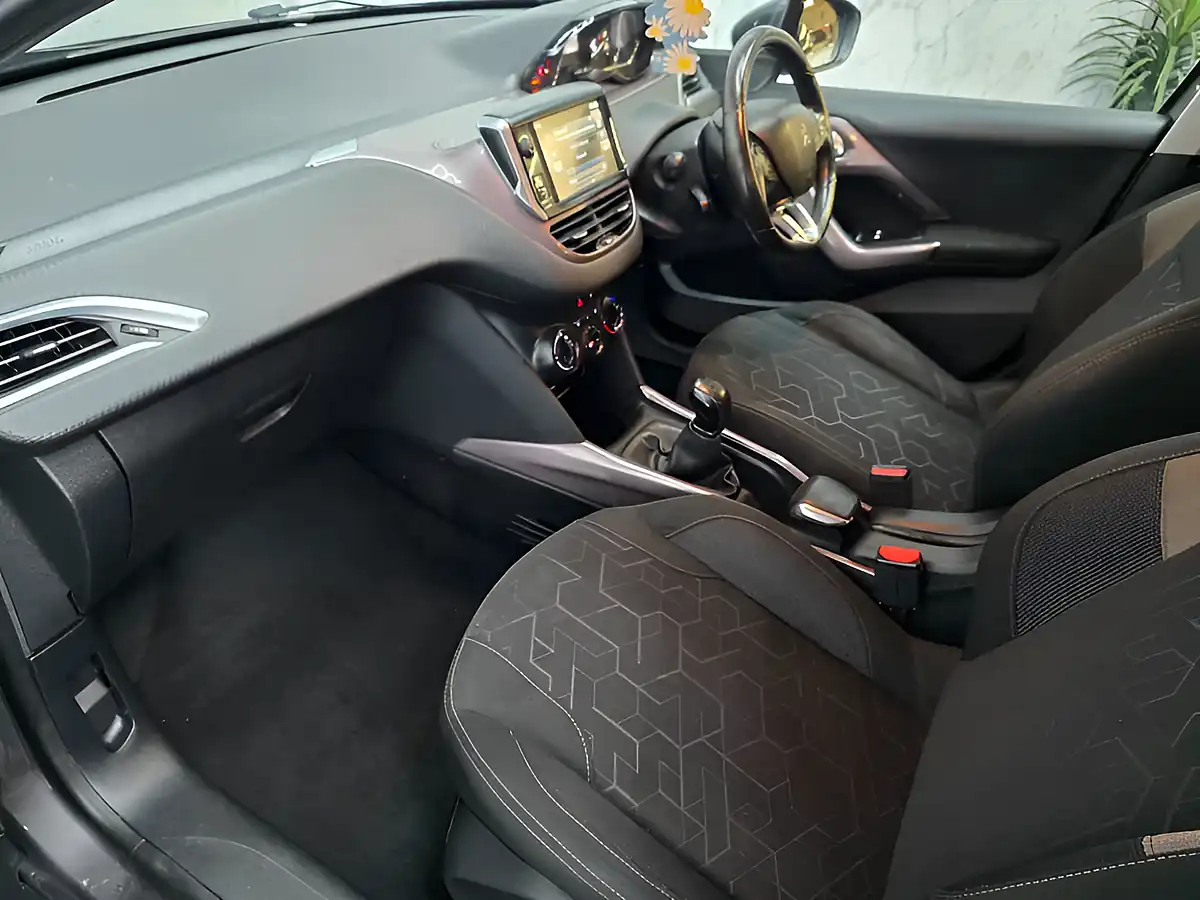 Used 2015 Peugeot 2008 Active Grey - Interior and Exterior details 13