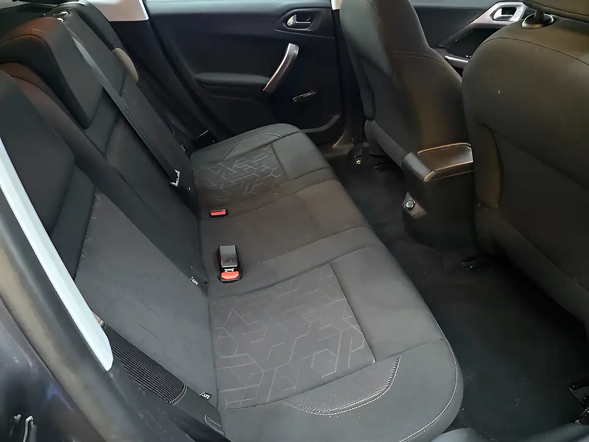 Used 2015 Peugeot 2008 Active Grey - Interior and Exterior details 16