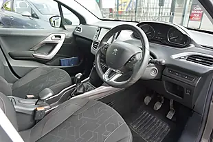 Used 2015 Peugeot 2008 Active Grey - Interior and Exterior details 11