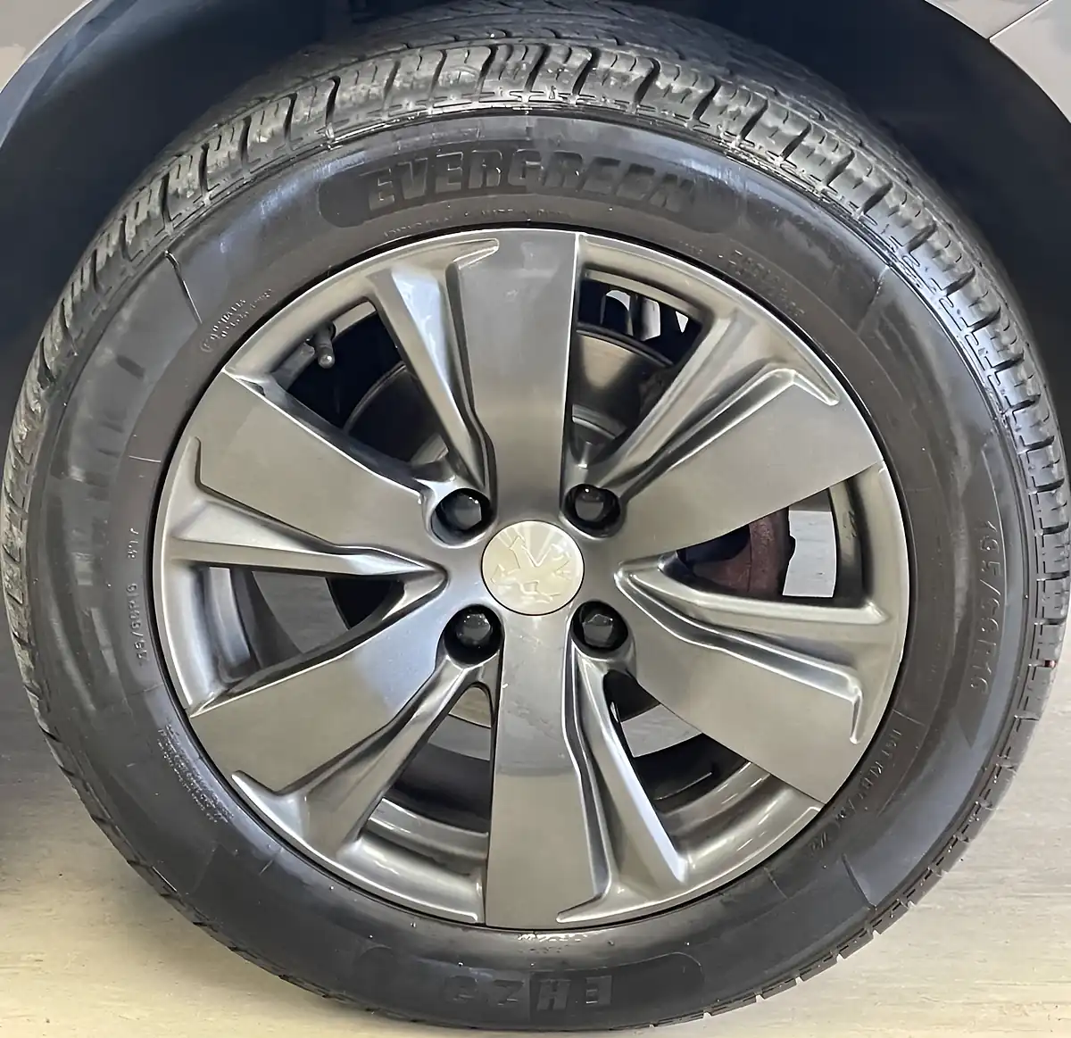 Used 2015 Peugeot 2008 Active Nimbus Grey - Interior and Exterior details 11