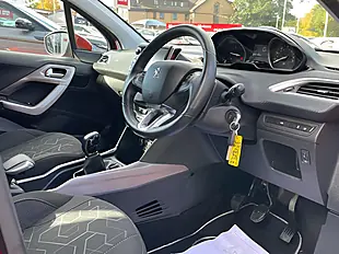 Used 2015 Peugeot 2008 Active Red - Interior and Exterior details 12