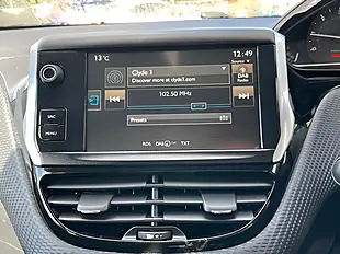 Used 2015 Peugeot 2008 Active Red - Interior and Exterior details 16