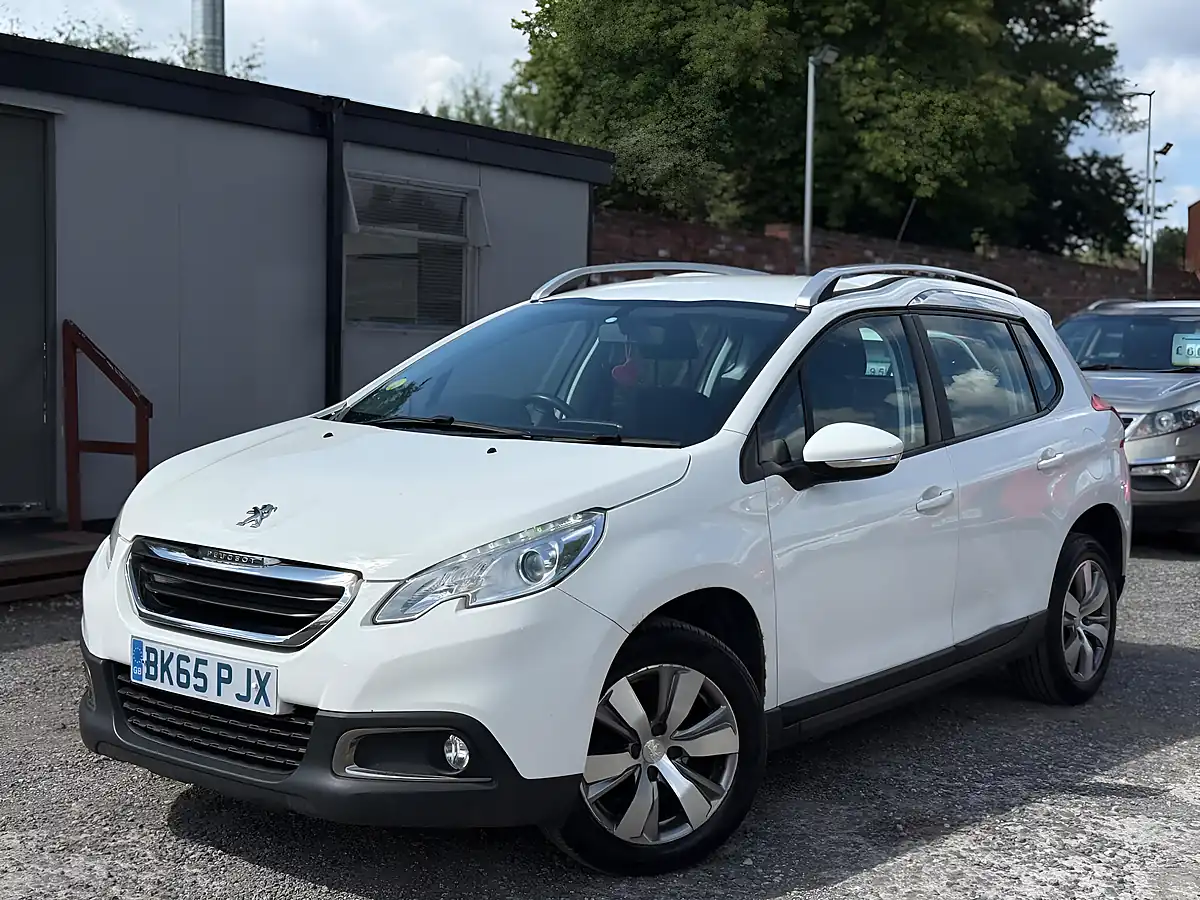 Used 2015 Peugeot 2008 Active White - Interior and Exterior details 3
