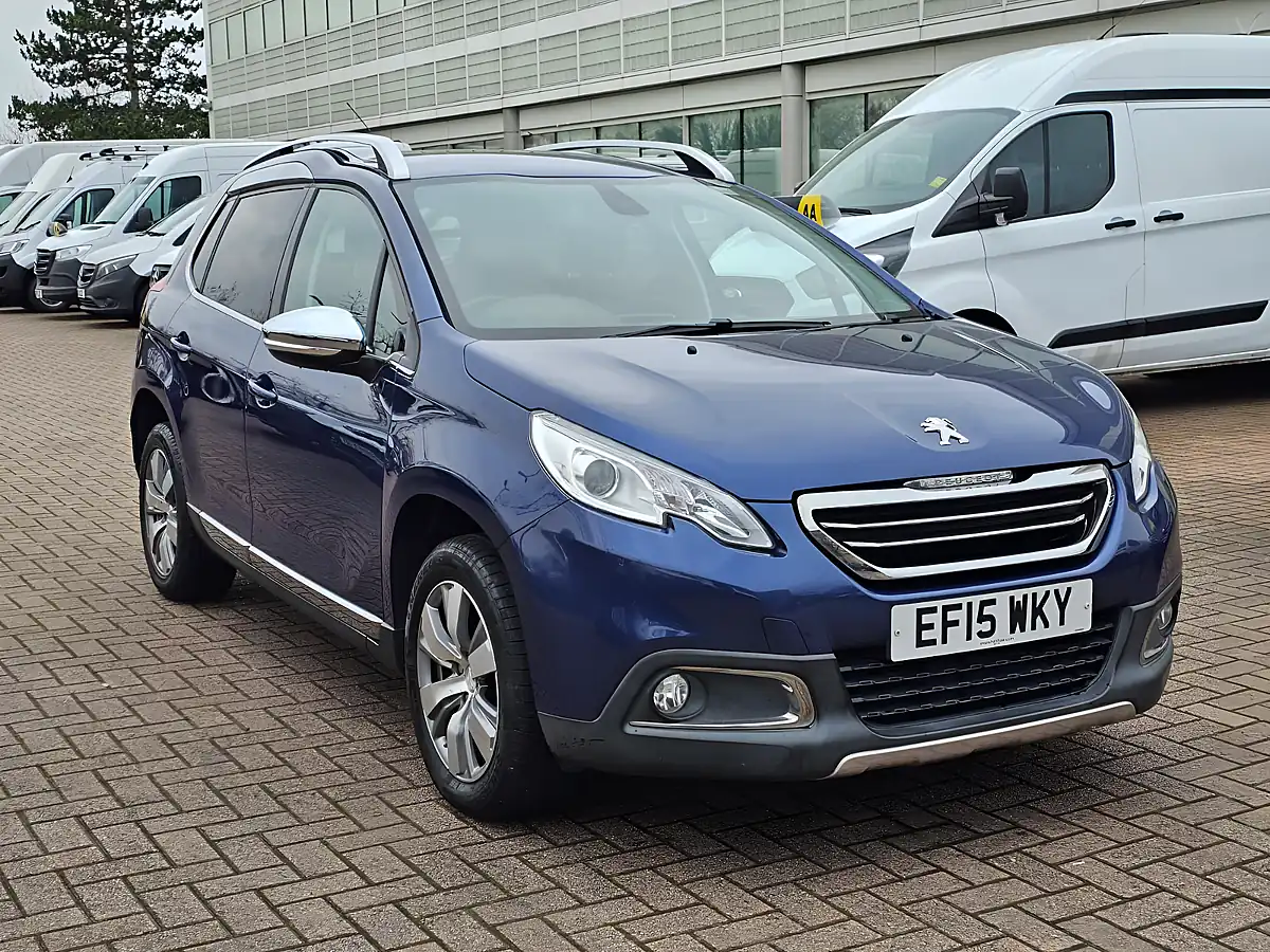 Used 2015 Peugeot 2008 Allure Blue - Front View