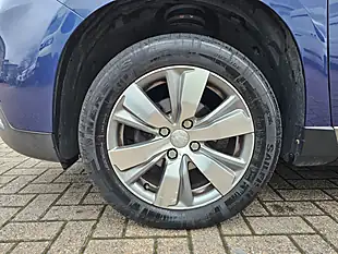 Used 2015 Peugeot 2008 Allure Blue - Interior and Exterior details 12