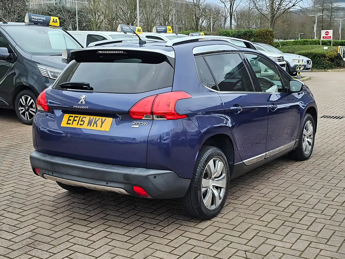 Used 2015 Peugeot 2008 Allure Blue - Interior and Exterior details 4