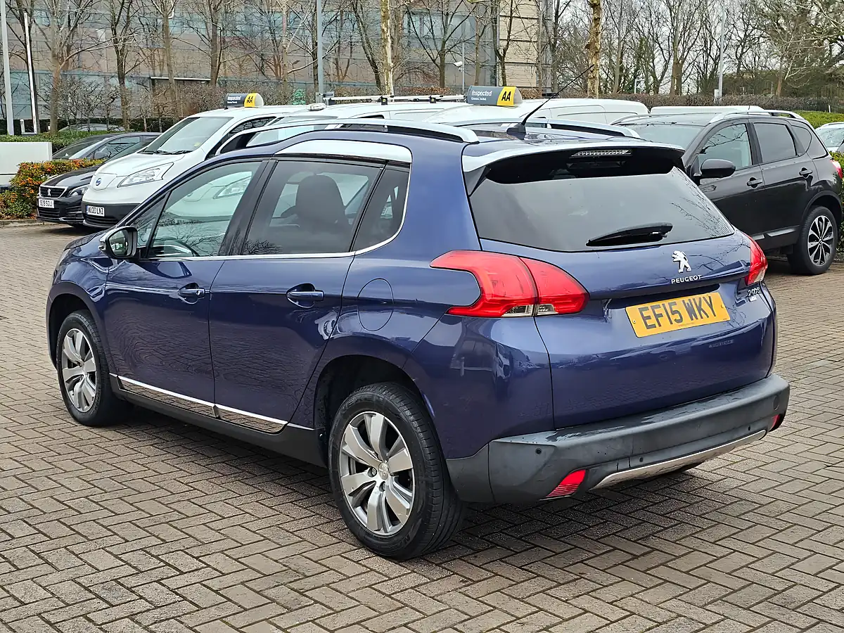 Used 2015 Peugeot 2008 Allure Blue - Interior and Exterior details 5
