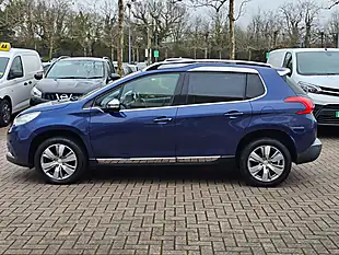 Used 2015 Peugeot 2008 Allure Blue - Interior and Exterior details 9