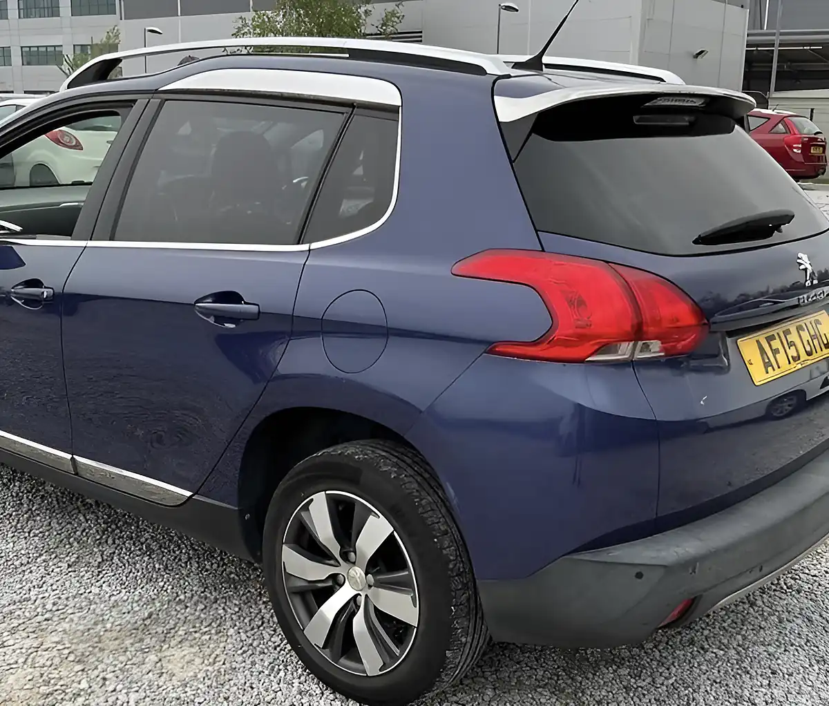 Used 2015 Peugeot 2008 Allure Blue - Interior and Exterior details 3