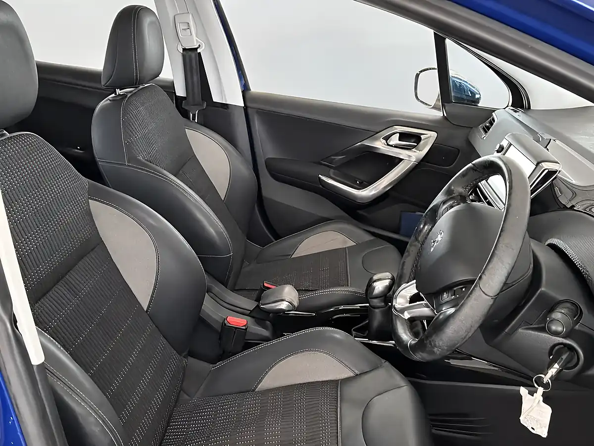 Used 2015 Peugeot 2008 Allure Blue - Interior and Exterior details 2