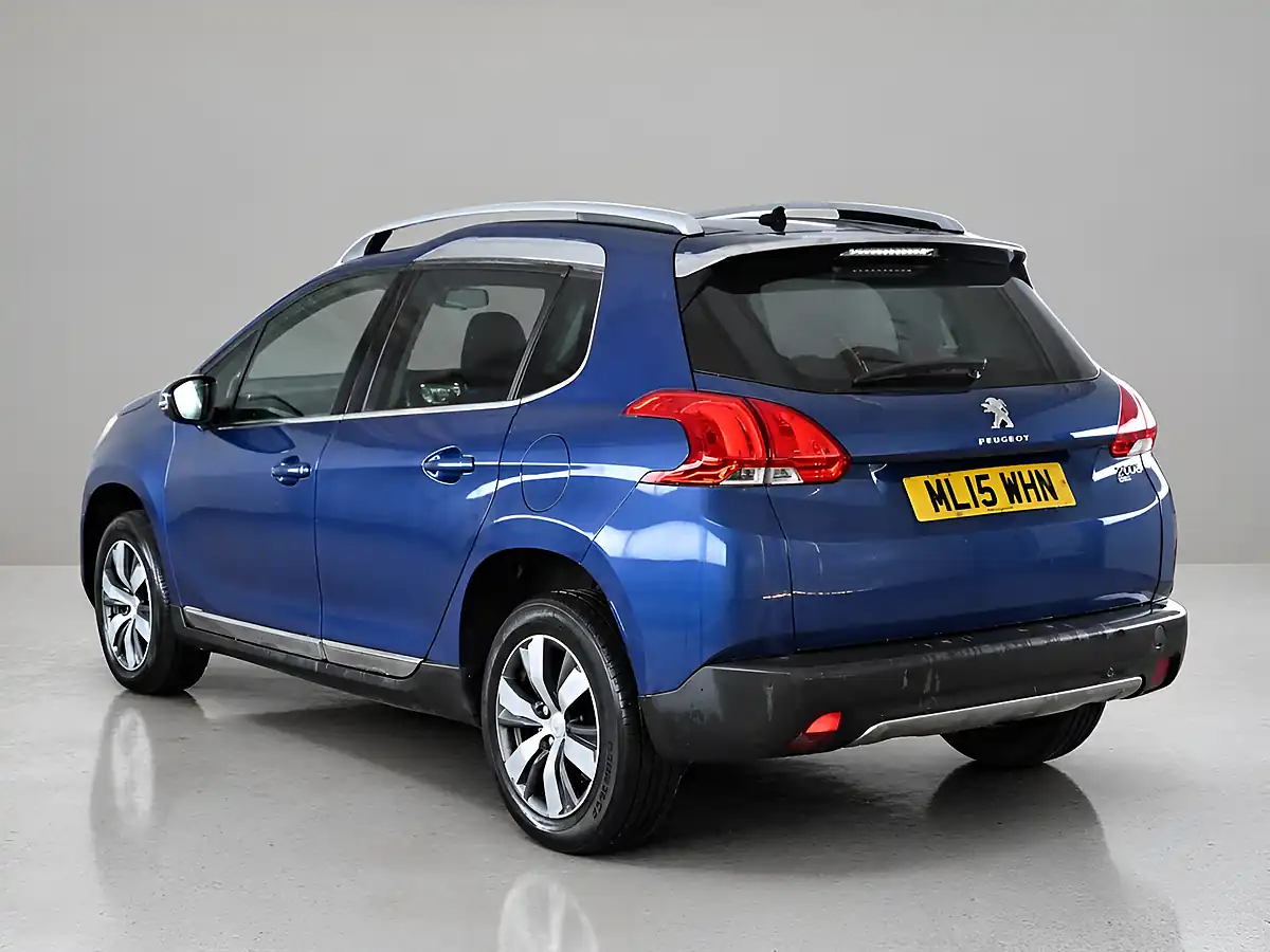 Used 2015 Peugeot 2008 Allure Blue - Interior and Exterior details 5