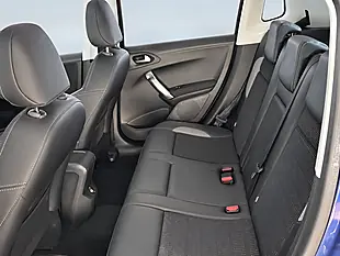 Used 2015 Peugeot 2008 Allure Blue - Interior and Exterior details 8