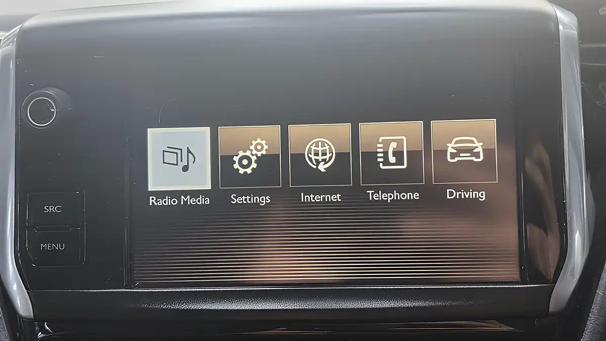 Used 2015 Peugeot 2008 Allure Grey - Interior and Exterior details 15