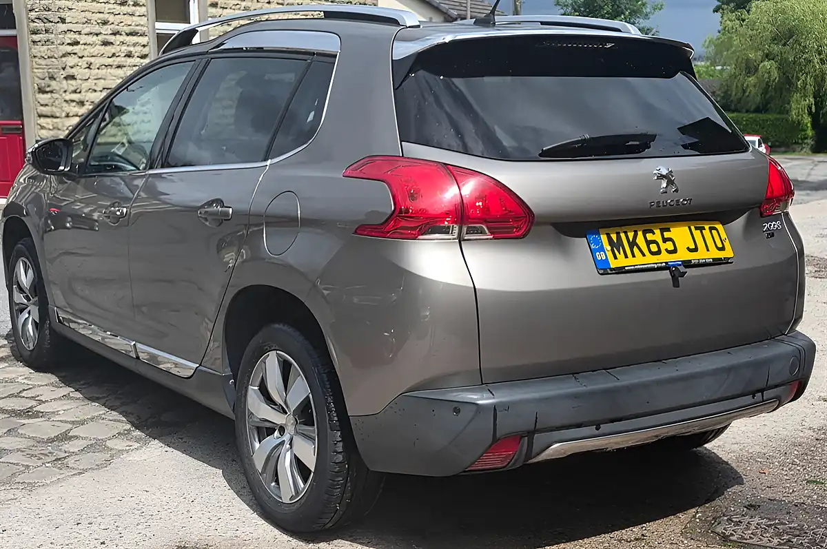 Used 2015 Peugeot 2008 Allure Grey - Interior and Exterior details 4