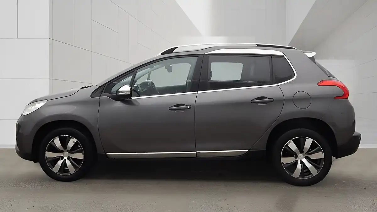 Used 2015 Peugeot 2008 Allure Grey - Interior and Exterior details 16