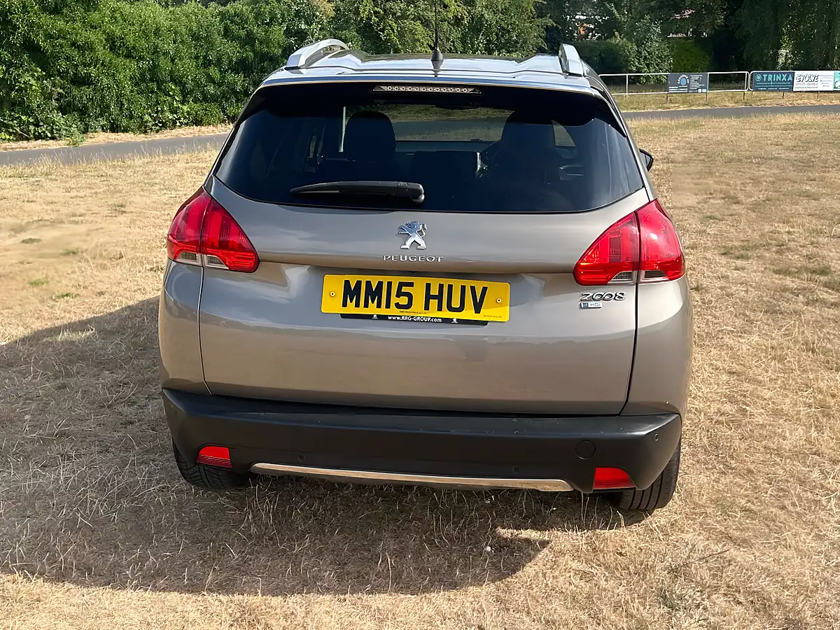 Used 2015 Peugeot 2008 Allure Grey - Interior and Exterior details 6