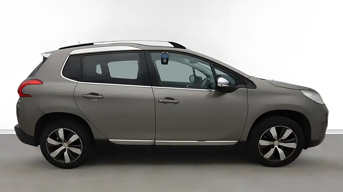 Used 2015 Peugeot 2008 Allure Grey - Interior and Exterior details 5