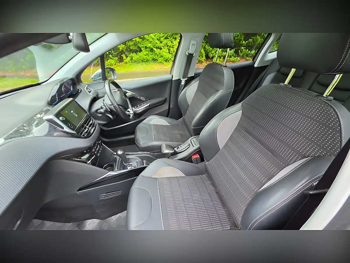 Used 2015 Peugeot 2008 Allure Grey - Interior and Exterior details 10