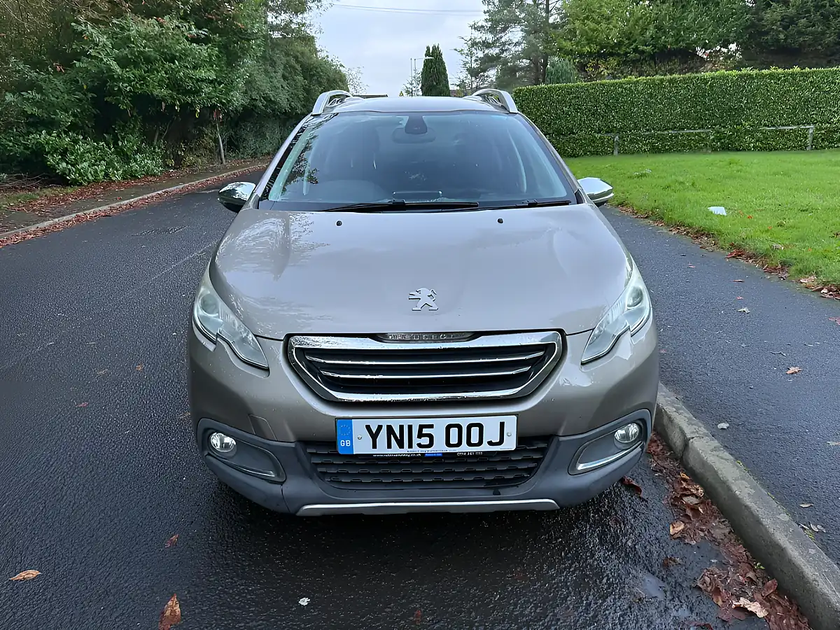 Used 2015 Peugeot 2008 Allure Grey - Interior and Exterior details 8