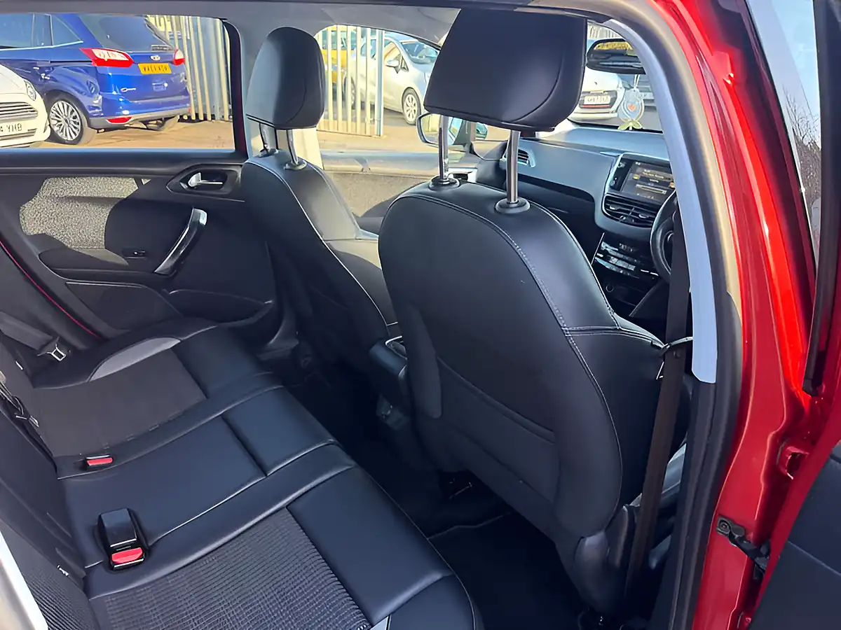 Used 2015 Peugeot 2008 Allure Red - Interior and Exterior details 17