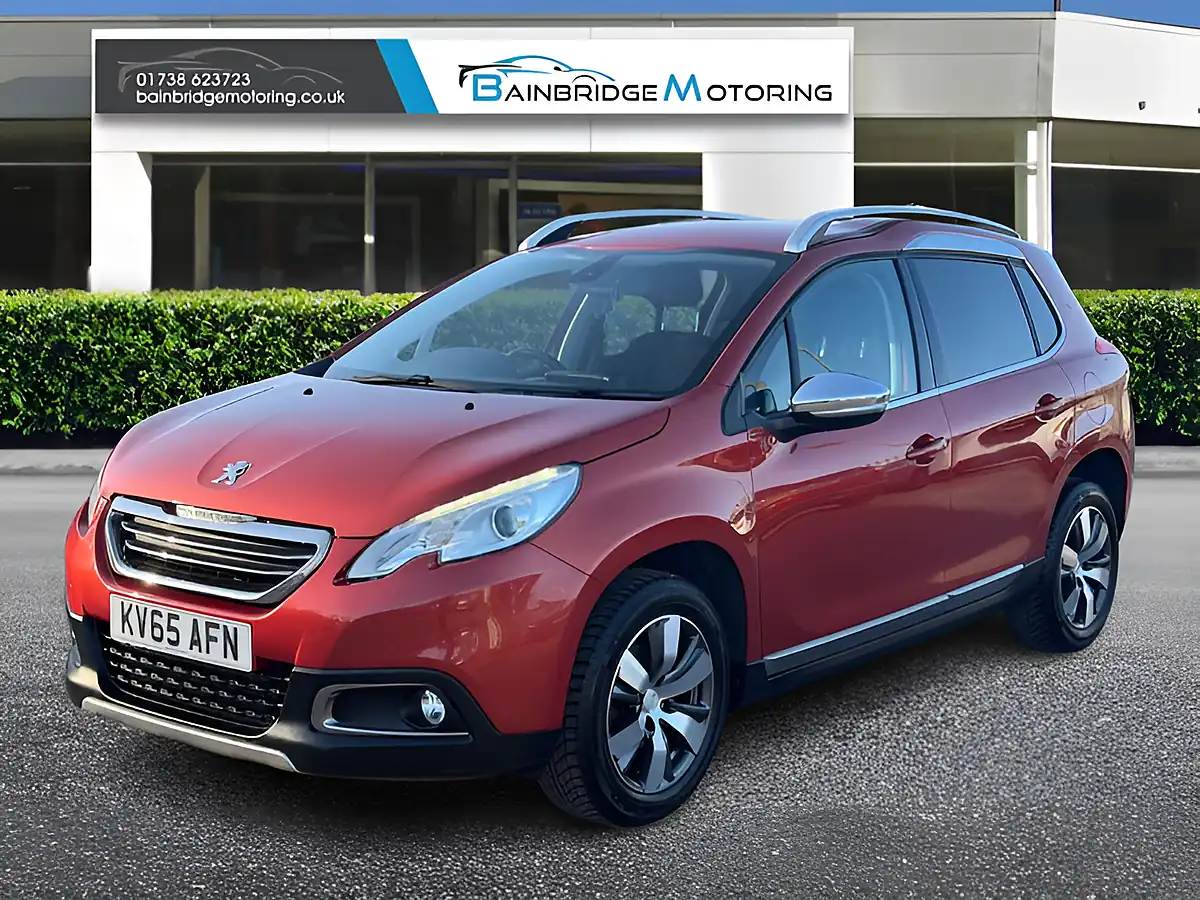Used 2015 Peugeot 2008 Allure Red - Interior and Exterior details 7