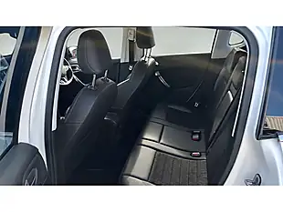 Used 2015 Peugeot 2008 Allure White - Interior and Exterior details 9
