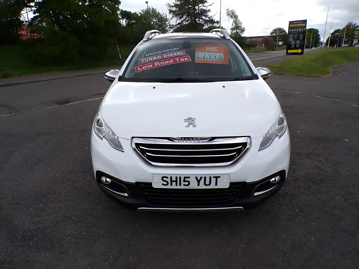 Used 2015 Peugeot 2008 Feline White - Interior and Exterior details 14