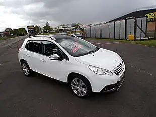 Used 2015 Peugeot 2008 Feline White - Interior and Exterior details 15