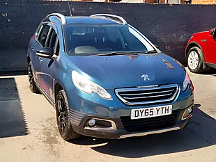 Used 2015 Peugeot 2008 Urban Cross Green - Interior and Exterior details 3