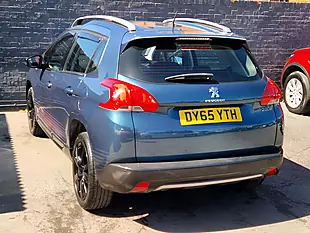 Used 2015 Peugeot 2008 Urban Cross Green - Interior and Exterior details 8