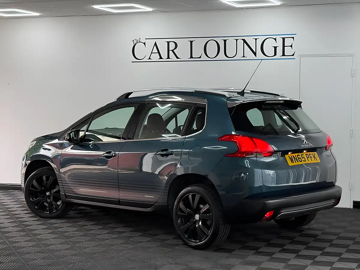 Used 2015 Peugeot 2008 Urban Cross Green - Interior and Exterior details 4