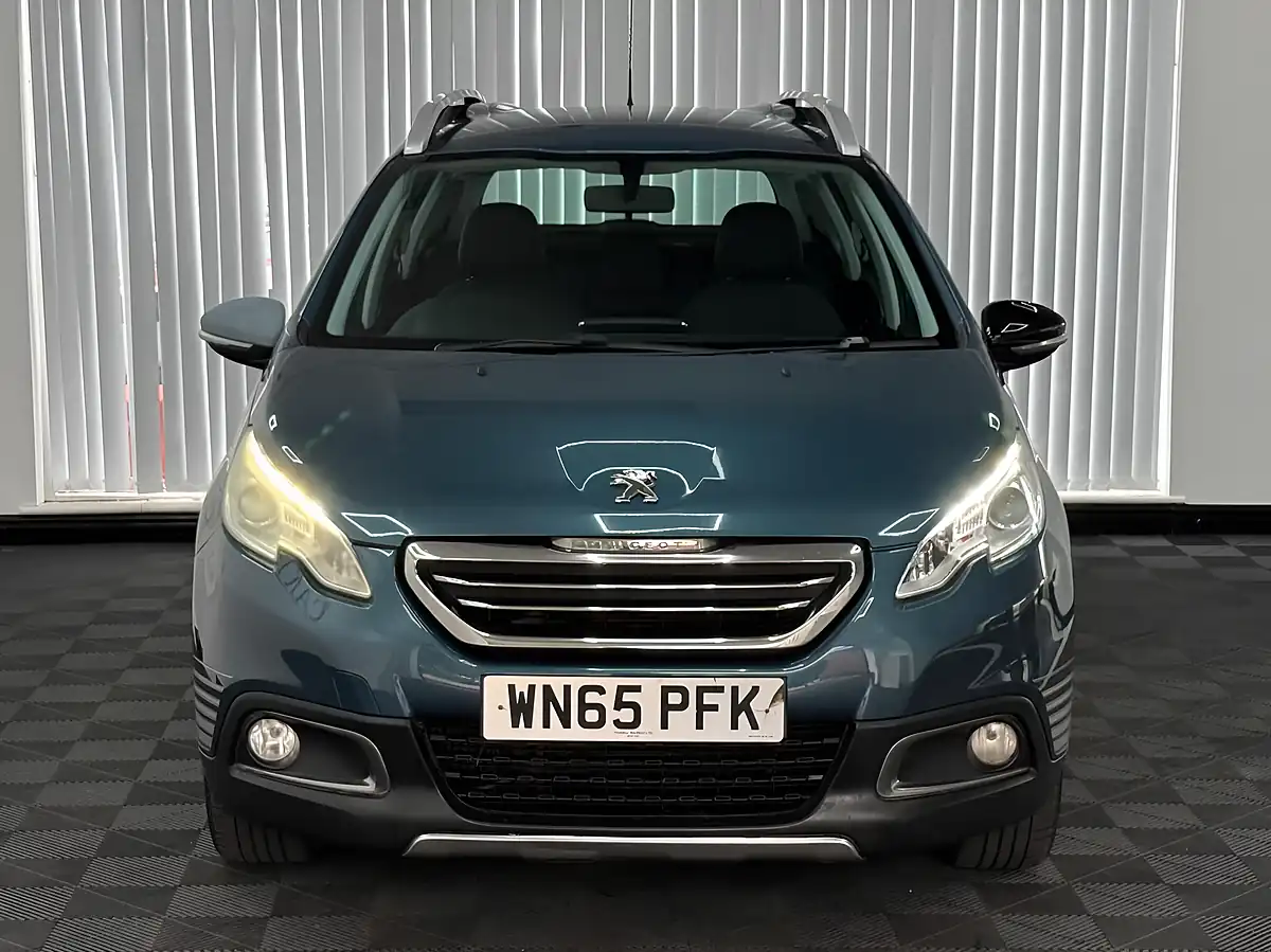 Used 2015 Peugeot 2008 Urban Cross Green - Interior and Exterior details 5