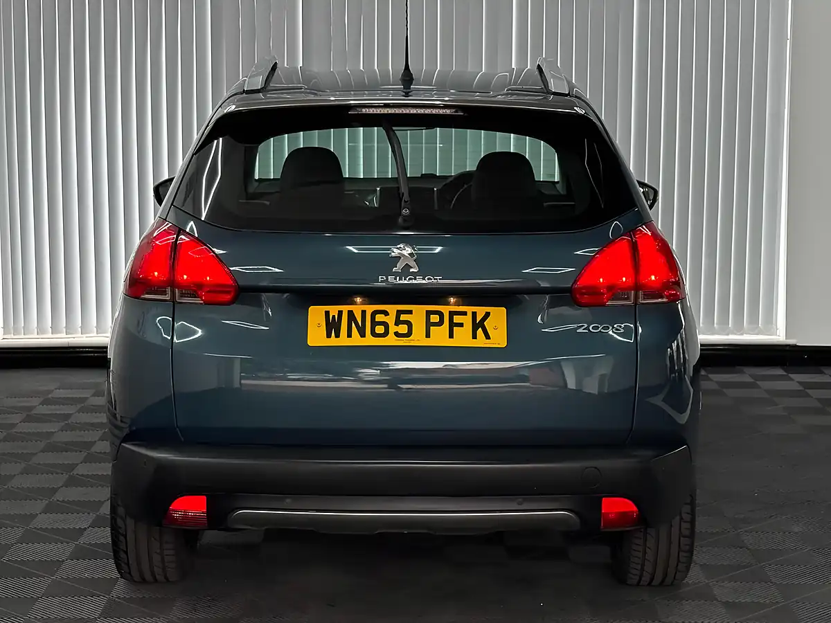 Used 2015 Peugeot 2008 Urban Cross Green - Interior and Exterior details 7
