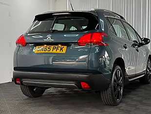 Used 2015 Peugeot 2008 Urban Cross Green - Interior and Exterior details 9