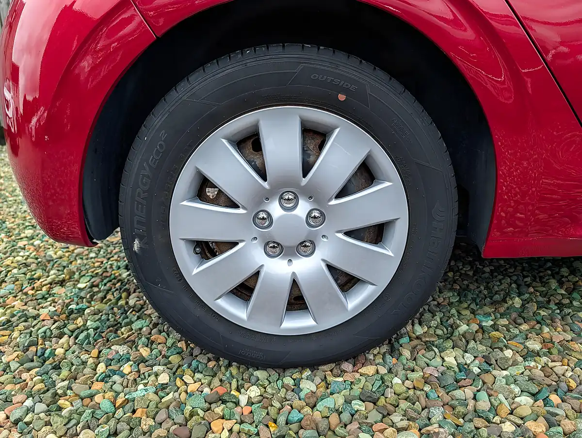 Used 2015 Peugeot 208 Access Red - Interior and Exterior details 14
