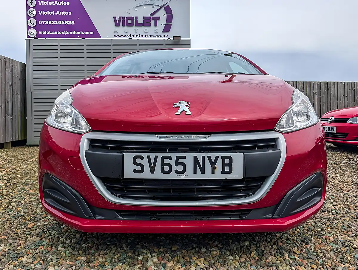 Used 2015 Peugeot 208 Access Red - Interior and Exterior details 7