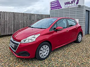 Used 2015 Peugeot 208 Access Red - Interior and Exterior details 8