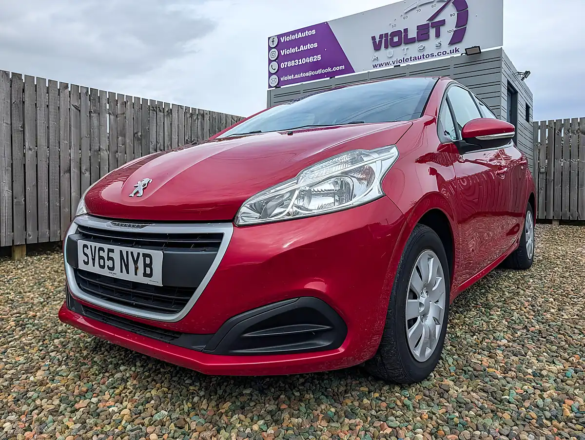 Used 2015 Peugeot 208 Access Red - Interior and Exterior details 9