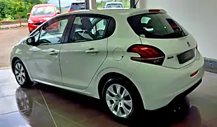 Used 2015 Peugeot 208 Access White - Interior and Exterior details 3
