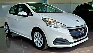 Used 2015 Peugeot 208 Access White - Interior and Exterior details 7