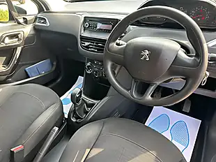 Used 2015 Peugeot 208 Access White - Interior and Exterior details 2