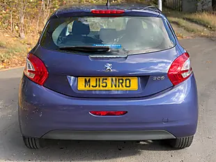 Used 2015 Peugeot 208 Active Blue - Interior and Exterior details 7