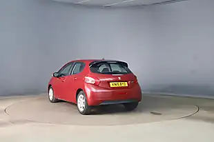 Used 2015 Peugeot 208 Active Red - Interior and Exterior details 4