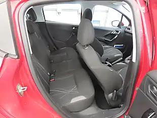 Used 2015 Peugeot 208 Active Red - Interior and Exterior details 9