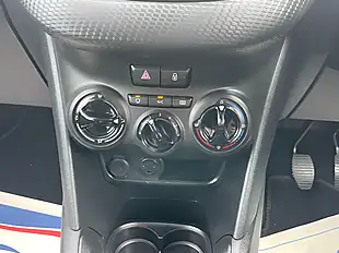 Used 2015 Peugeot 208 Active White - Interior and Exterior details 17
